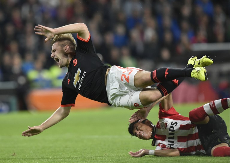 Luke Shaw jugador del Manchester United fue operado con éxito