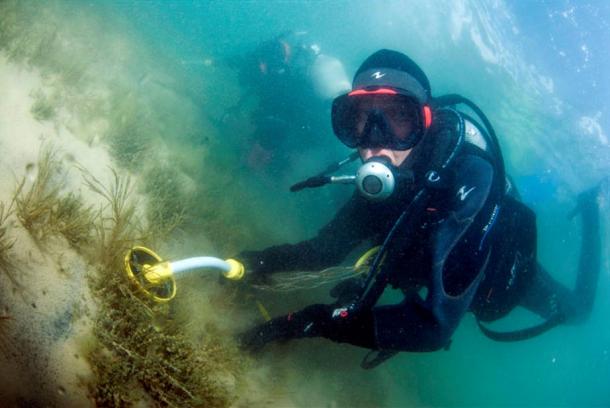 FOTOS: Encuentran misteriosa ciudad ‘bíblica’ perdida bajo un lago