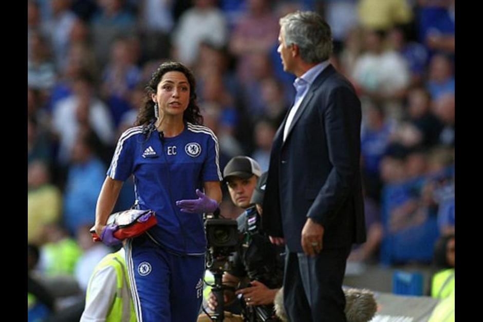 Otra bella doctora sería el remplazo Eva Carneiro en el Chelsea