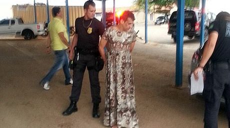 Hombre intentó fugarse de prisión vestido de anciana