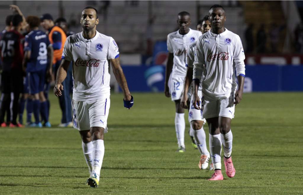 Olimpia en serios problemas con la DEI