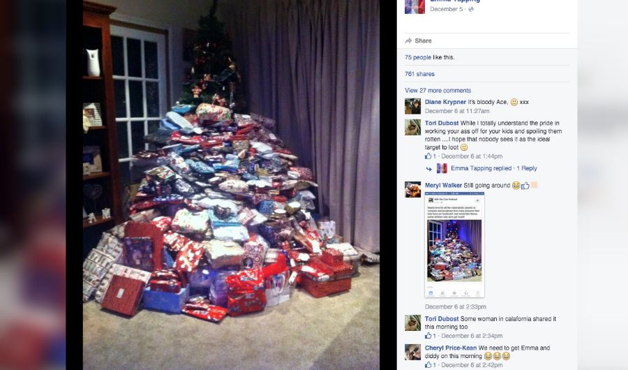 Foto de árbol de Navidad recibe críticas por ‘demasiados regalos’