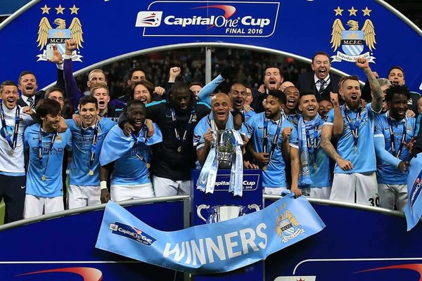 Manchester City se coronó campeón de la Capital One al vencer al Liverpool