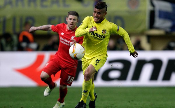 Villarreal a últimos minutos derrota al Liverpool en el primer juego de semifinales