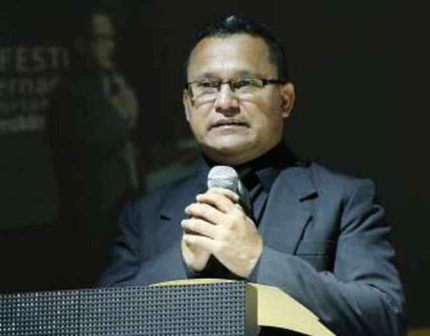 Carlos Mauricio Flores acreedor del premio de periodismo Álvaro Contreras 2016