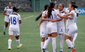 Festival de Fútbol femenino se celebra mañana en el Birichiche.