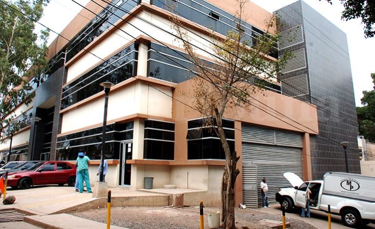 Al menos 26 cadáveres ingresaron a la morgue el fin de semana