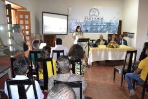 Luz del Mundo realiza ceremonia de bautismos en Comayagua.