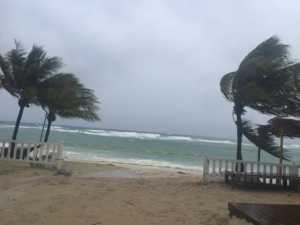 West Bay lució así cuando Earl se convirtió en huracán.