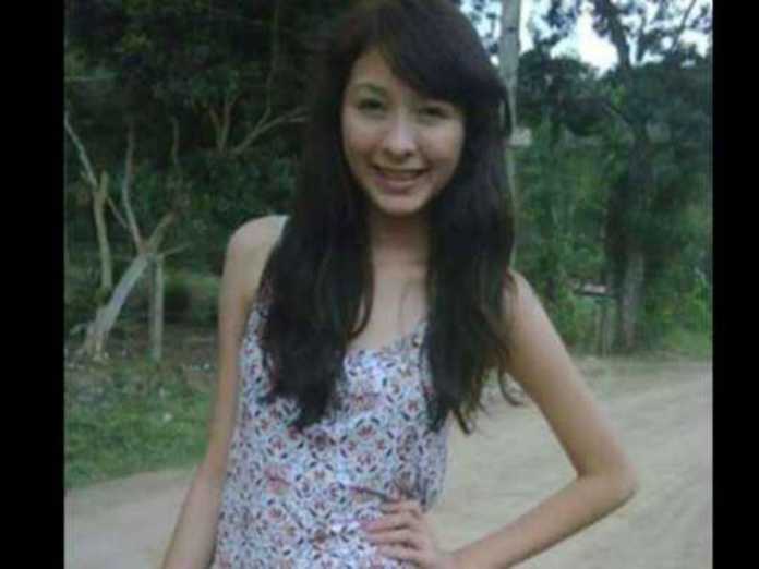 Karina, la modelo de Petoa que nunca regresó