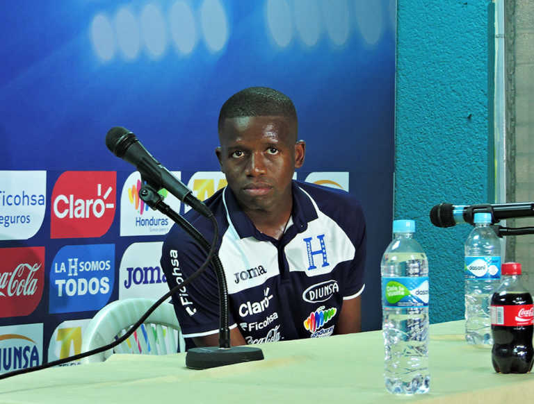 Óscar «Boniek» García: «El profe Pinto ya tiene el 11 definido»