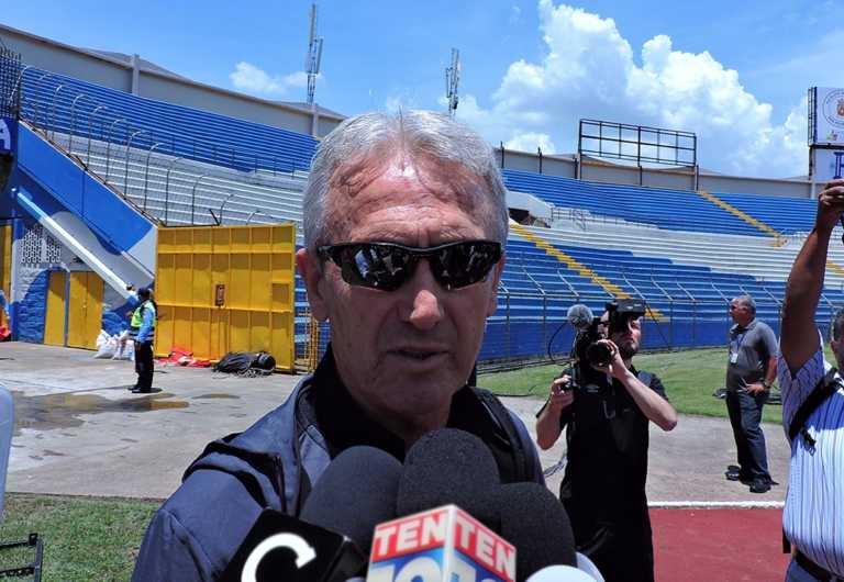 Benito Floro: «Pensamos atacar desde el primer minuto»