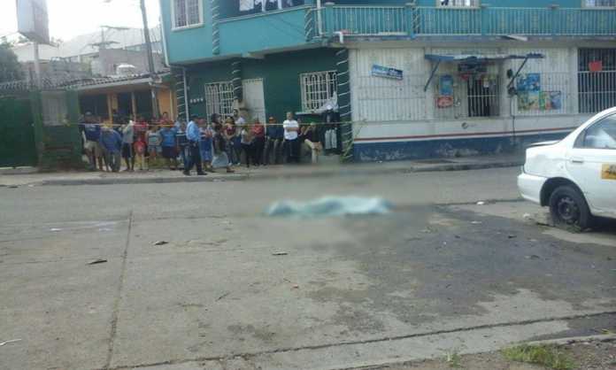 Despachador de taxis en Residencial Honduras