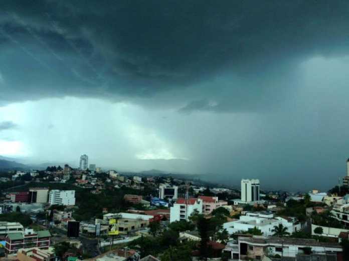 Alerta Verde en nueve departamentos
