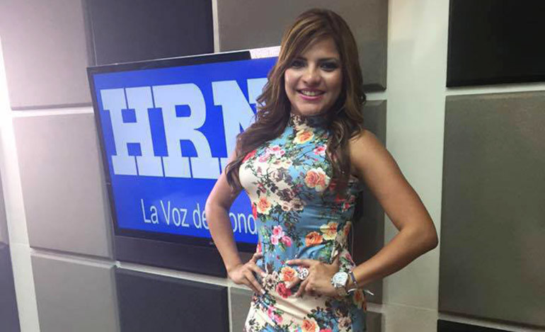 Saraí Espinal, presentadora de La Tarde