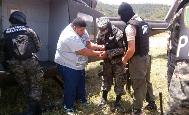 Traslado de pandilleros a El Pozo. 