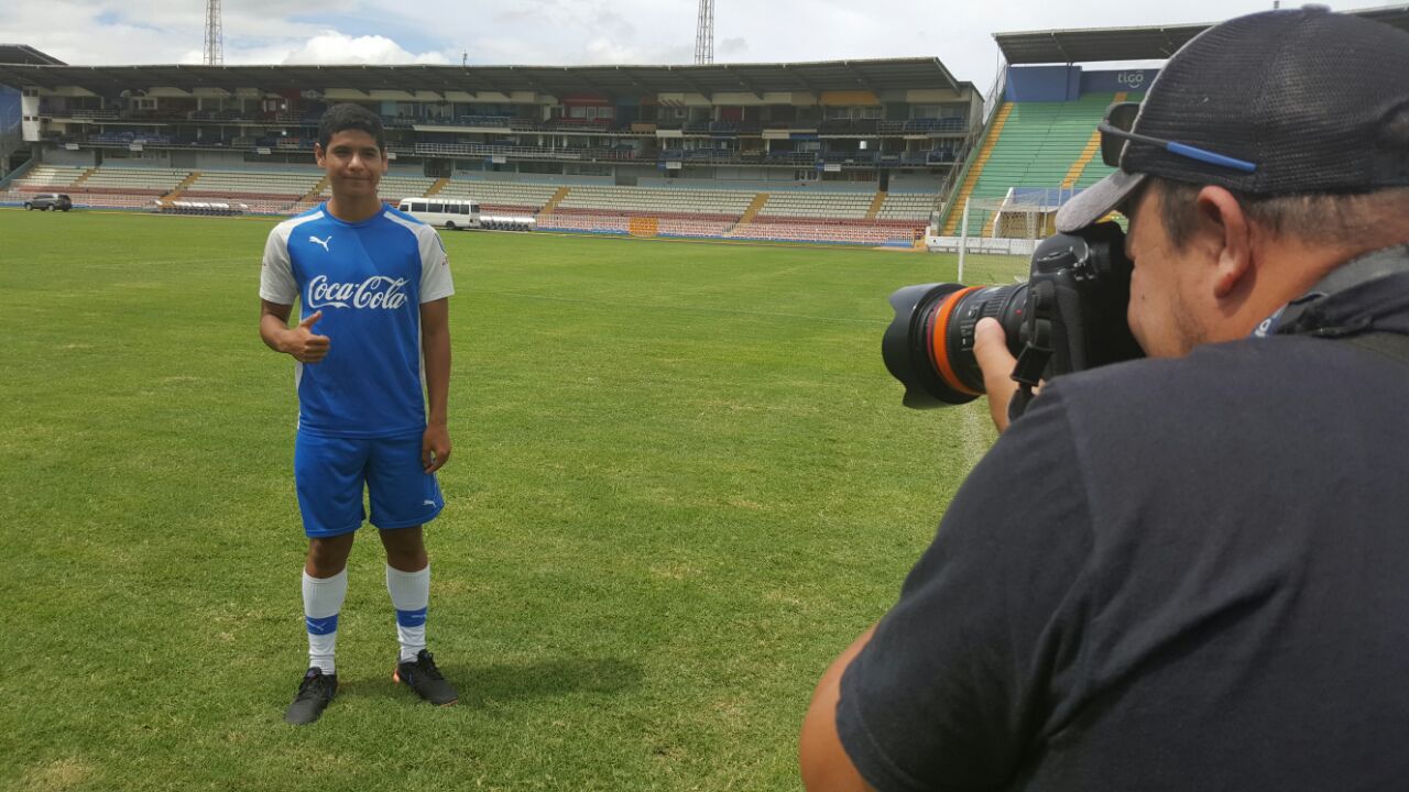 Pineda es considerado uno de los jugadores con mayor proyección en Olimpia.