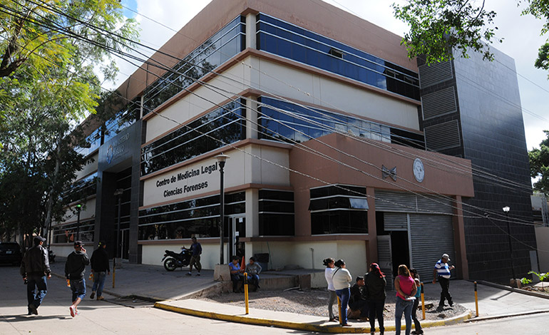 empleado de pizzería en Tegucigalpa