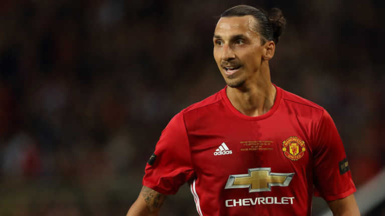 Desafiante respuesta de Ibrahimovic a un periodista que lo criticó por su nivel