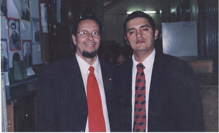 Poeta Fernando Flores