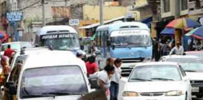 Autoridades de transporte elaboran decreto de emergencia