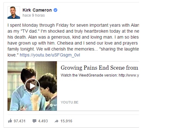 Kirk Cameron fue uno de los primeros en manifestar su pesar por la muerte de quien fuera su padre en la ficción.