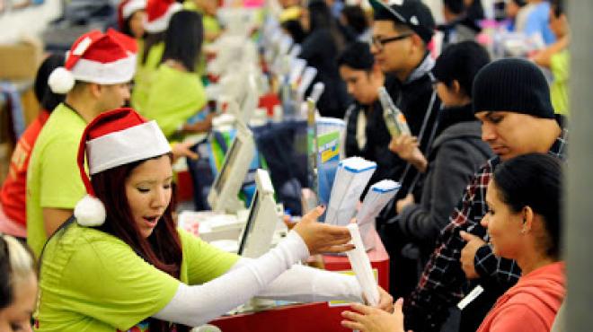 Economistas invitan a que no compre lo que no necesita