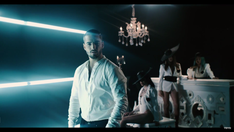Maluma en el ojo del huracán por “Cuatro Babys”