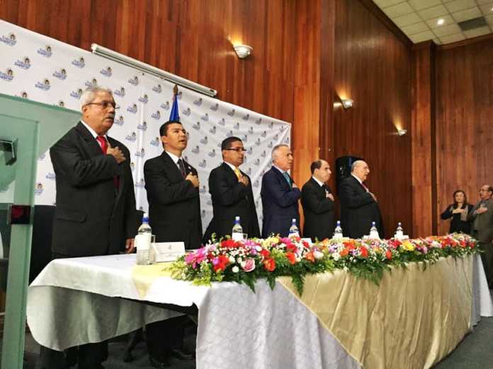magistrados del Tribunal