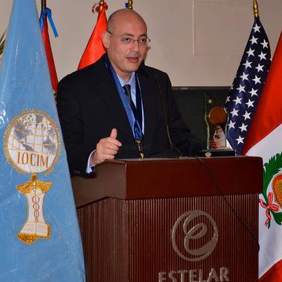 Cuando fue premiado como el mejor médico latinoamericano en urlogía
