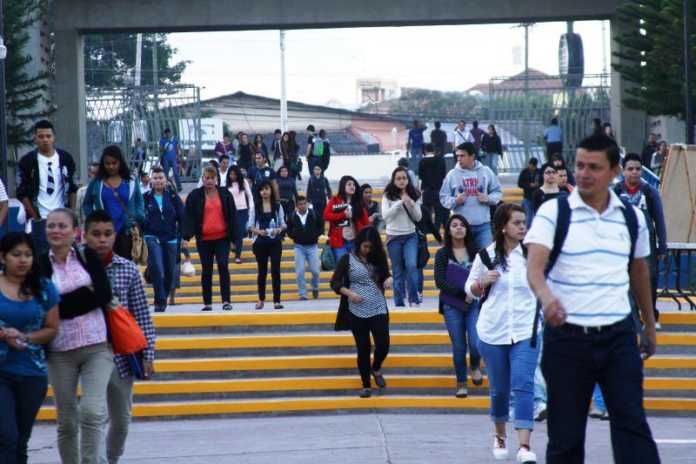 Requisitos para solicitar becas por parte de alumnos