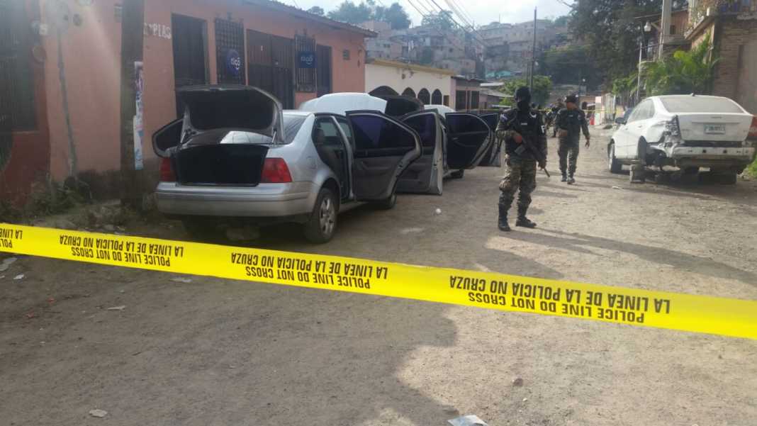 Carros abandonados en Tegucigalpa