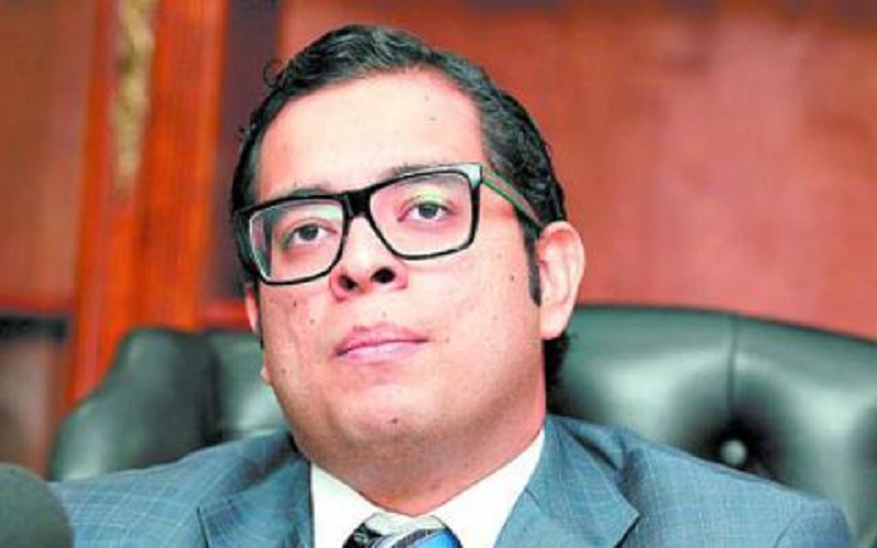 Misterio en renuncia del director de OABI