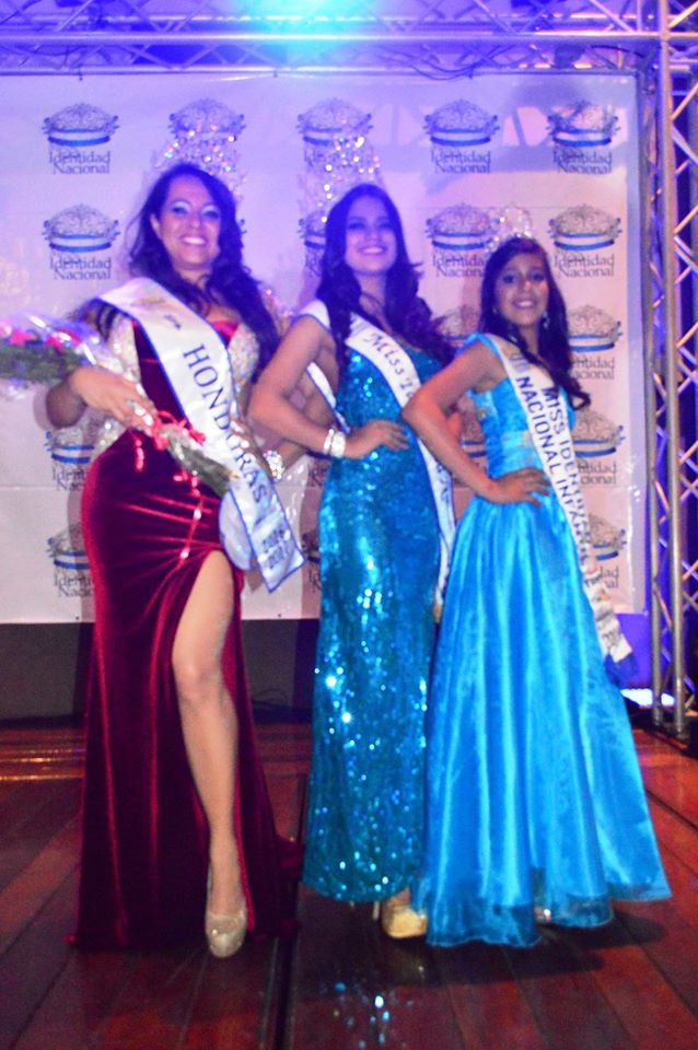 Ex ganadoras de concursos de belleza.