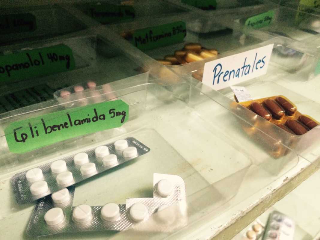 medicamentos al Hospital Escuela