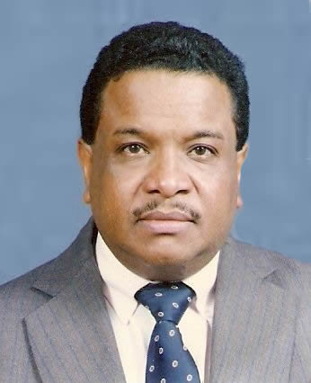 Periodista Aníbal Barrow