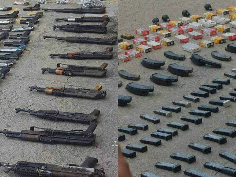 Arsenal decomisado en el Centro Penal de SPS