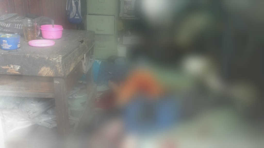 Boca abajo y sangrando quedaron las tres víctimas de la masacre