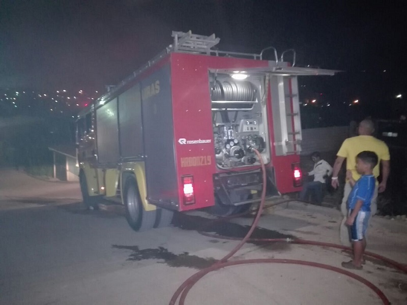 Un devorador incendio consumió una vivienda