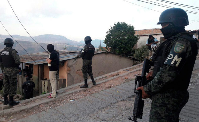 Operativos de saturación en la colonia Divanna