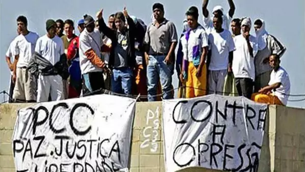 En las cárceles hay muchos miembros de el grupo PCC.