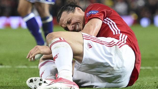 Zlatan Ibrahimovic sufrió escalofriante lesión en Europa League