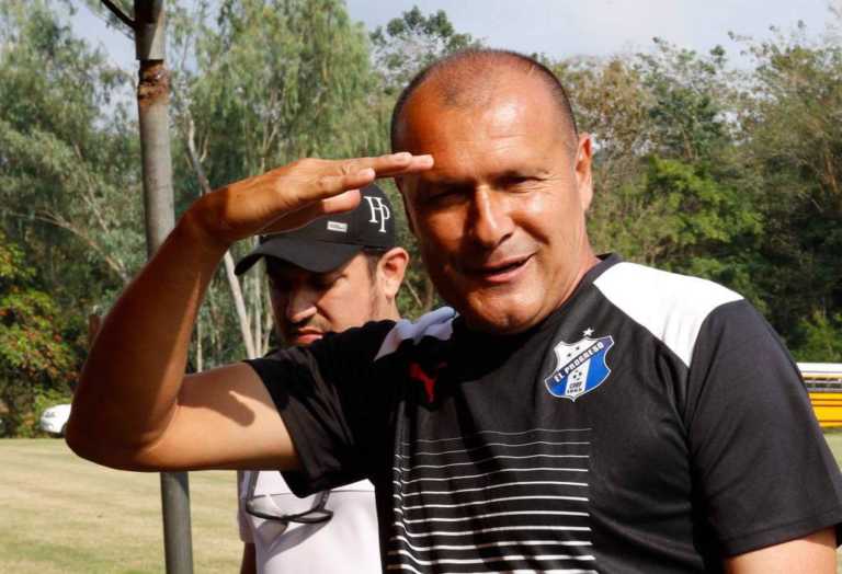 Wilmer Cruz: «es una pequeña ventaja la que sacamos»