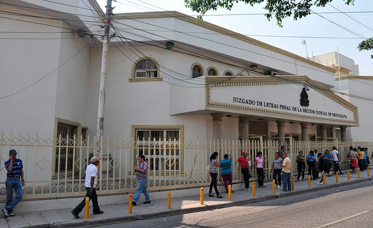 estudiantes de la UNAH