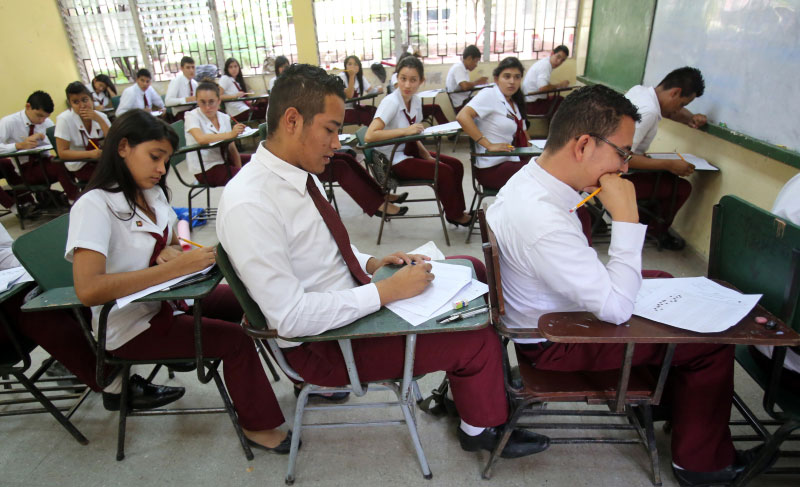 alumnos de matemáticas en Honduras