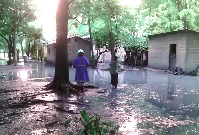 desbordamiento del río el potrero