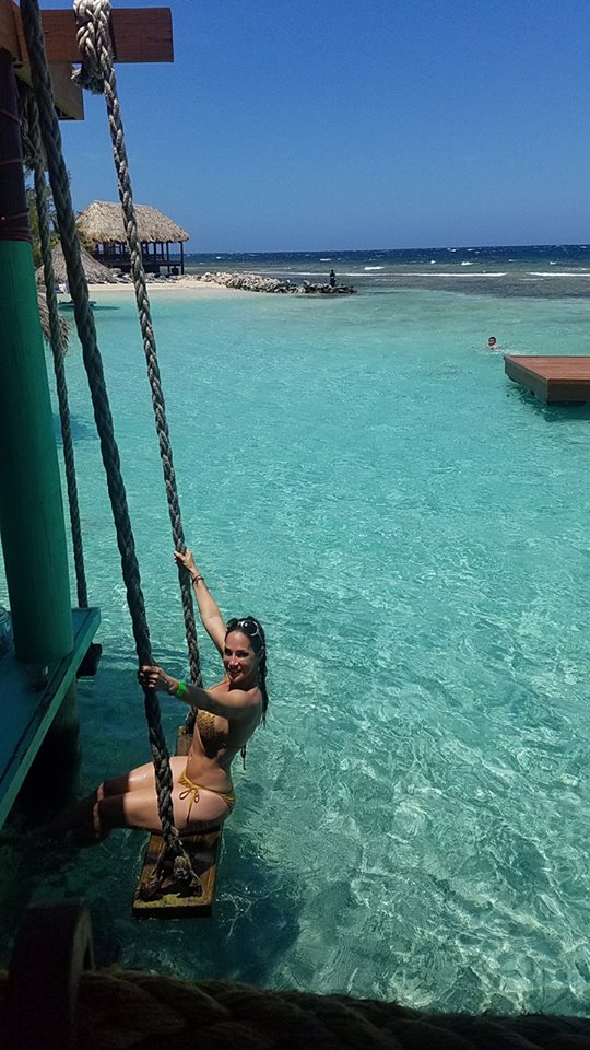 Su estancia en las playas de Roatán.