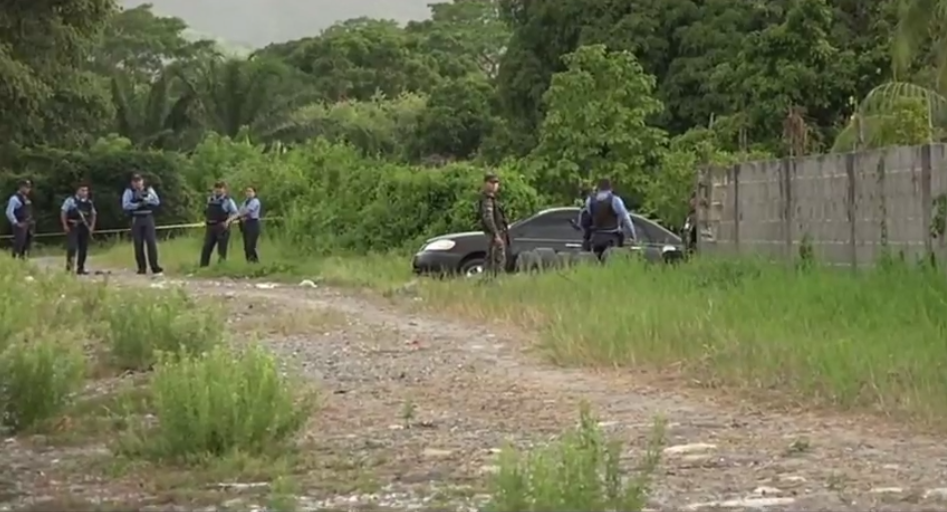 Escena del crimen a orillas del Río Cangrejal.