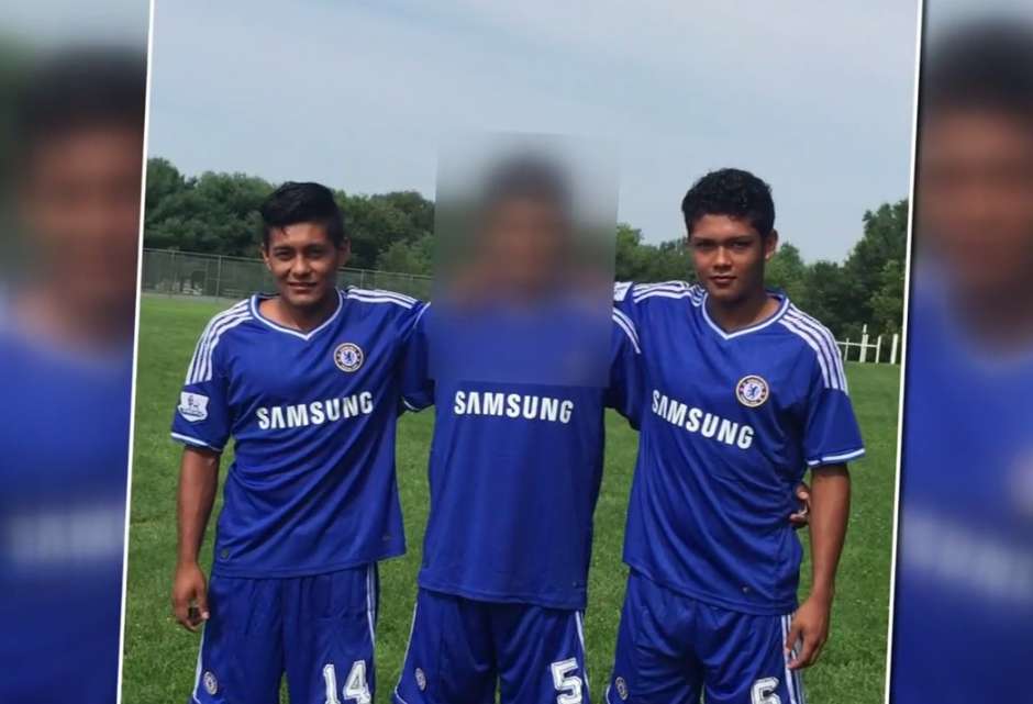 hermanos salvadoreños