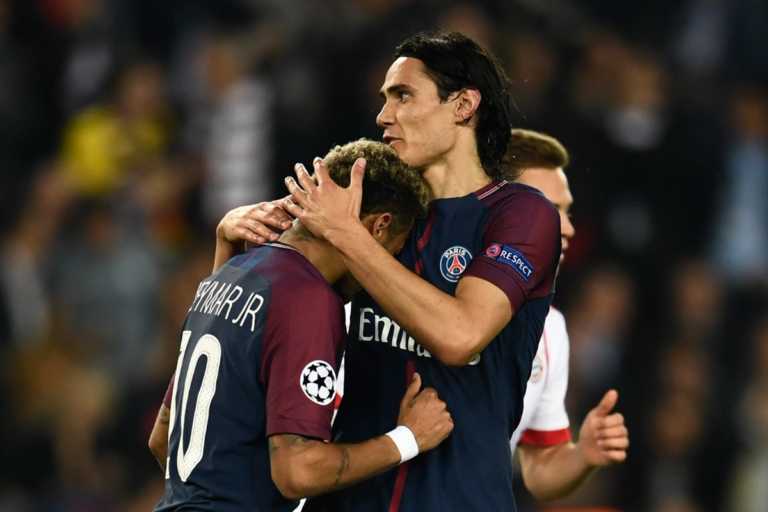 Con goles de Dani Alves, Cavani y Neymar, PSG aplastó 3-0 al Bayern Munich
